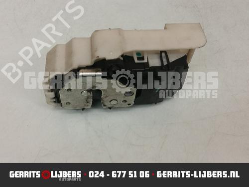 Used Front right lock Front right lock LANCIA YPSILON (843_) 1.2 (843.AXA1A) (60 hp) 13155832 13155832