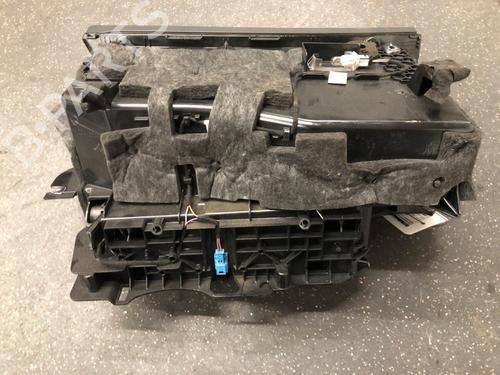 Glove box MERCEDES-BENZ C-CLASS (W204) C 180 CGI (204.049) | BP17827393C95 