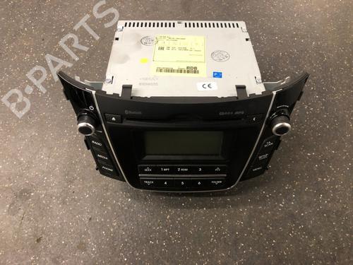 Used Radio HYUNDAI i30 (GD) 1.6 CRDi (110 hp) 12483911