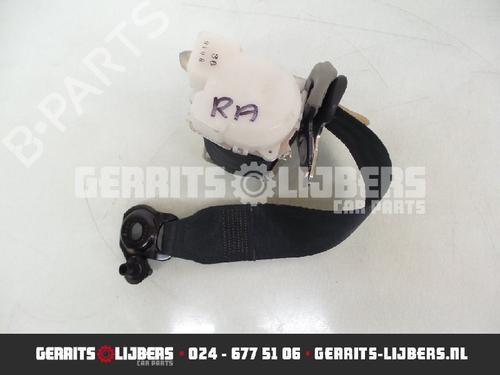 Sikkerhetsbelte bak høyre TOYOTA YARIS (_P9_) 1.33 VVT-i (NSP90_, NSP90R) (100 hp) 12247601