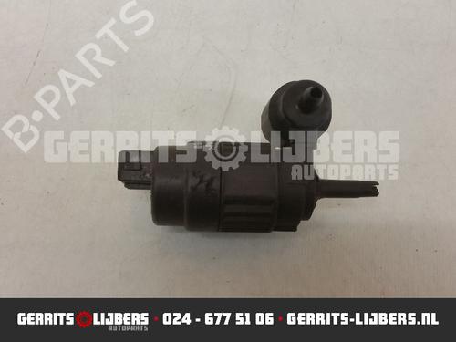 Used Washer pump OPEL AGILA (A) (H00) 1.2 16V (F68) (75 hp) 13156978