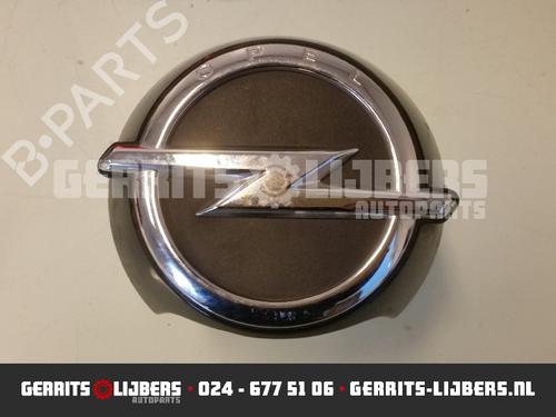 Used Tailgate handle OPEL KARL (C16) 1.0 (75 hp) 12249579