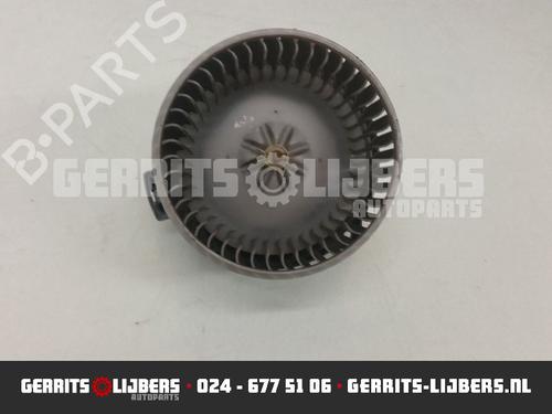 Varmvifte TOYOTA AVENSIS VERSO (_M2_) 2.0 VVT-i (ACM20_, ACM20R) 15109F | 8713044160