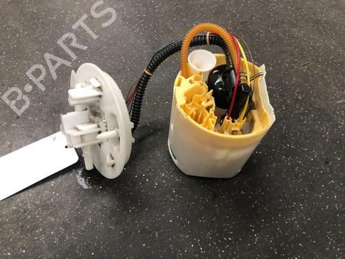 Used Fuel pump MERCEDES-BENZ A-CLASS (W177) A 250 (177.046) (224 hp) 12486367