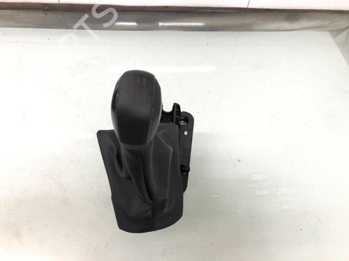 Used Shift knob PEUGEOT 208 I (CA_, CC_) 1.0 VTi (68 hp) 15630433