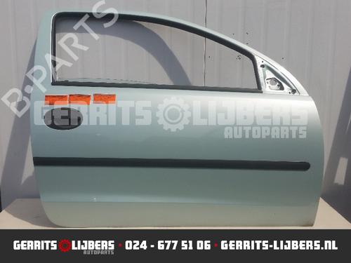 Used Right front door OPEL CORSA C (X01) 1.0 (F08, F68) (58 hp) 12246800