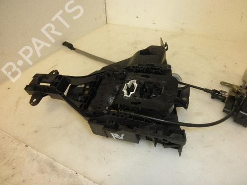 Used Front right lock VOLVO V40 Hatchback (525) T4 GTDi (180 hp) 13157247