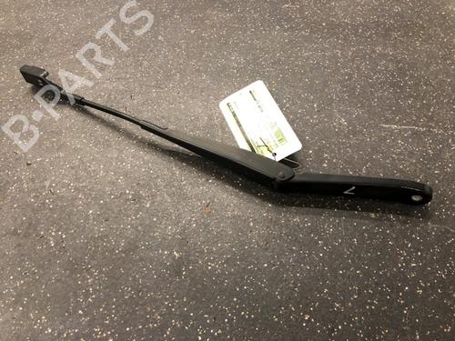 Used Front windshield wiper arm FORD FIESTA VI (CB1, CCN) 1.25 (82 hp) 13162772