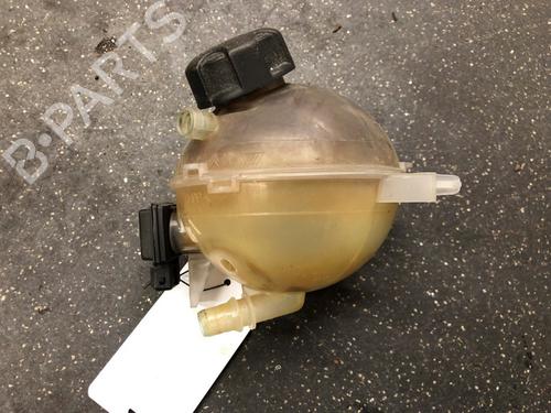 expansion-tank-peugeot-5008-0u_-0e_-16-16v-9673334580-967333458000-9684527680-965431078-965442968-2009-2010-2011-2012-2013-2014-2015-2016-2017-18259754 main image