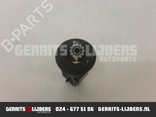 Used Switch RENAULT CLIO II (BB_, CB_) 1.4 16V (B/CB0P, BB13) (98 hp) 12248089