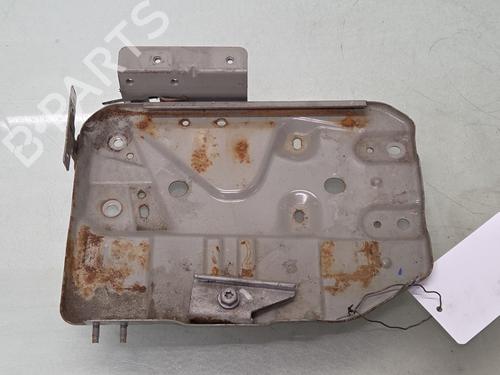 support-nissan-micra-v-k14-2016-38068279 main image
