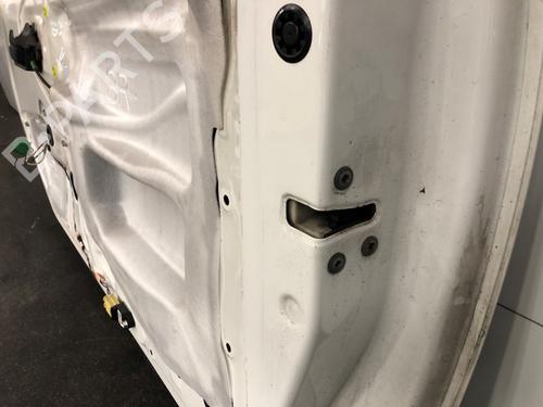 Right front door PEUGEOT 107 (PM_, PN_) 1.0 | BP29388178C3 