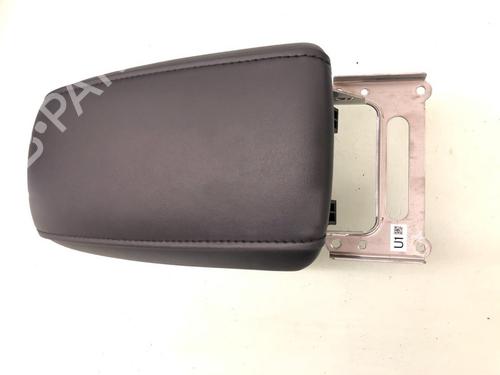 Armrest / Center console TOYOTA COROLLA Cross (ZVG1_, ZSG1_, MXGH1_, MXGA1_) 2.0 VVTi Hybrid (MXGH12, MXGH10) | BP15631675I20 