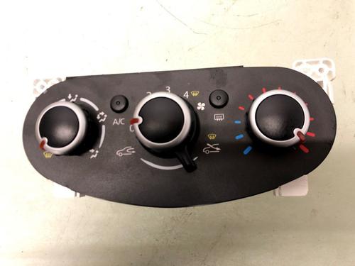 Climate control RENAULT TWINGO III (BCM_, BCA_) 1.0 SCe 75 | BP31288927I5 - Image 4