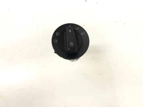 Used Headlight switch SKODA FABIA III Estate (NJ5) 1.4 TDI (90 hp) 15630103