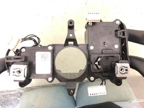 Steering column stalk AUDI Q3 (8UB, 8UG) 1.4 TSI | BP30538765I23