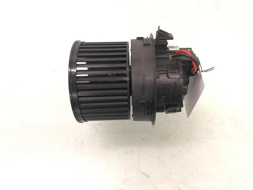 Heater blower motor PEUGEOT 208 I (CA_, CC_) 1.2 VTI 82 | BP12487872M62 