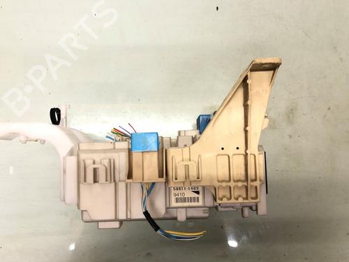 Fuse box TOYOTA YARIS (_P9_) 1.3 VVT-i (SCP90_, SCP90R) | BP29878843E1