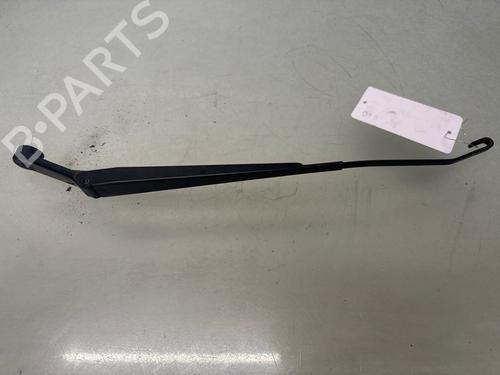 Used Front windshield wiper arm Front windshield wiper arm OPEL AGILA B (H08) 1.2 (F68) (94 hp) 33630936 33630936