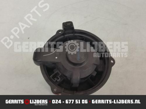 Used Heater blower motor MITSUBISHI COLT VI (Z3_A, Z2_A) 1.1 (Z31A, Z32A) (75 hp) 12245730