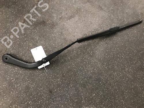 Used Front windshield wiper arm BMW 3 (E90) 318 i (143 hp) 13161502