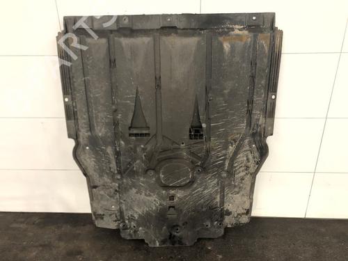 Used Underbody protection MERCEDES-BENZ CLA (C118) CLA 200 (118.387) (163 hp) 25704813