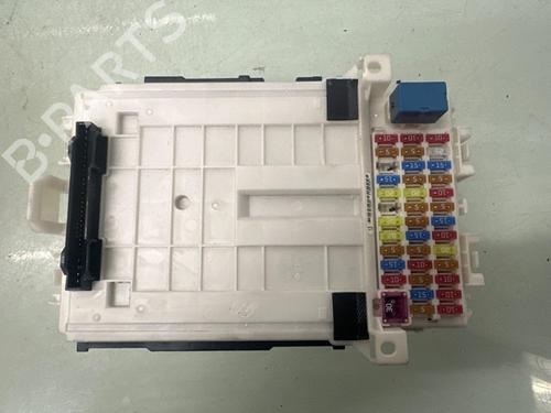Used Fuse box SUZUKI IGNIS III (MF, FF) 1.2 (ATK412) (90 hp) 32330716