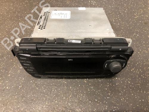 Used Radio SEAT IBIZA IV ST (6J8, 6P8) 1.2 TDI (75 hp) 12483168