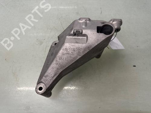 Used Engine mount Engine mount OPEL ADAM (M13) 1.0 (90 hp) 32856217 32856217