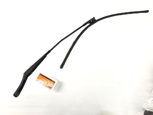 Used Front windshield wiper arm VW GOLF PLUS V (5M1, 521) 1.9 TDI (105 hp) 13158569