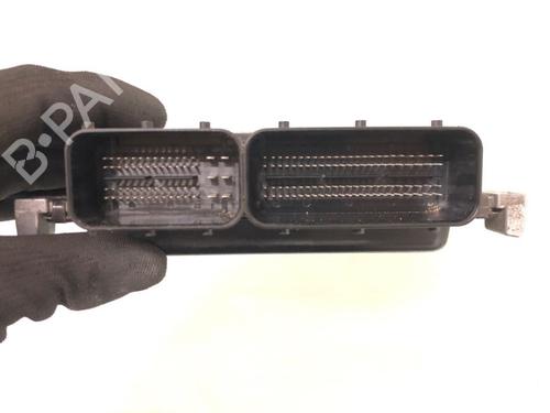 Engine control unit (ECU) MERCEDES-BENZ C-CLASS (W204) C 180 CGI (204.049) | BP17998081M57 