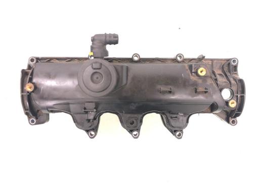 Used Valve cover Valve cover 15957077 15957077