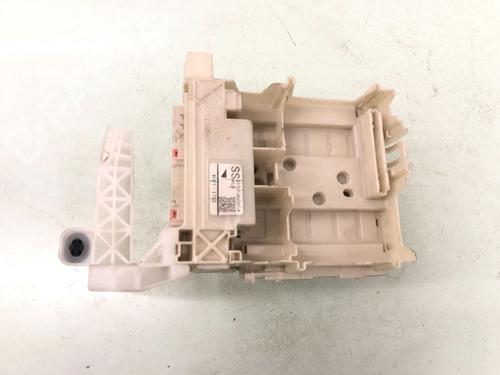 Fuse box PEUGEOT 108 1.0 VTi | BP12488846E1 