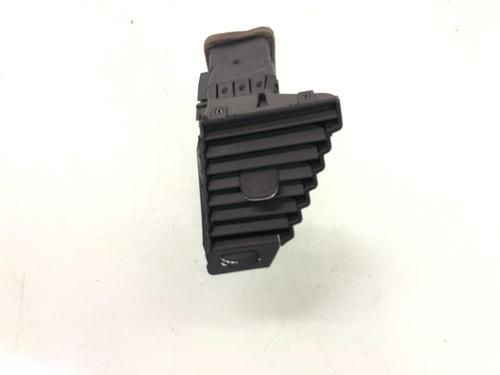 Used Air vent Air vent OPEL ASTRA K Sports Tourer (B16) 1.2 Turbo (35) (110 hp) 13165342 13165342