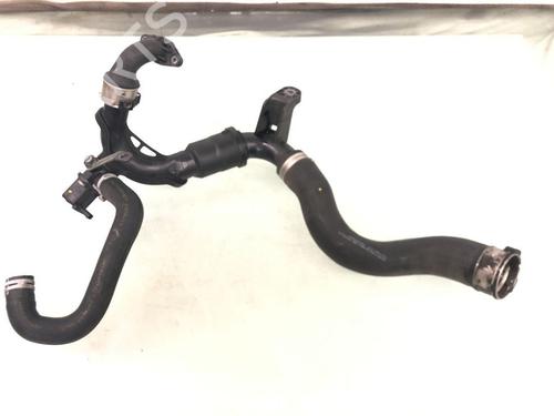 Used Intercooler pipe Intercooler pipe 13165631 13165631