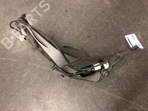 Used Windscreen washer tank Windscreen washer tank 15633526 15633526
