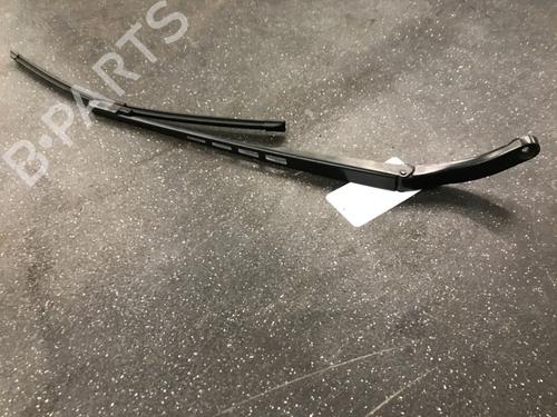 Used Front windshield wiper arm AUDI A6 C6 (4F2) 3.2 FSI quattro (255 hp) 13162700