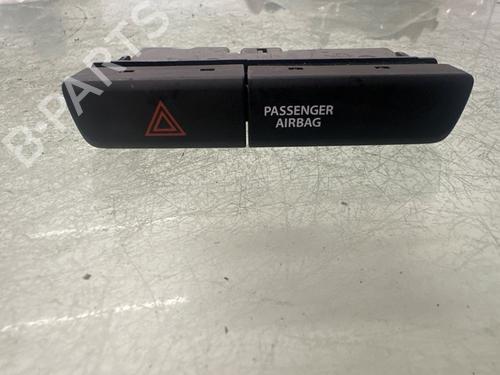 Warning Warning 32330723 32330723