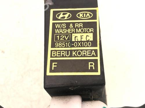 Washer pump HYUNDAI i10 I (PA) 1.1 | BP15721412E24
