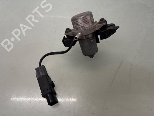 Used Vacuum pump Vacuum pump OPEL MERIVA B MPV (S10) 1.4 (75) (120 hp) 33630925 33630925