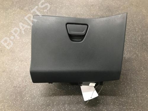 Used Glove box FORD FIESTA VI (CB1, CCN) 1.25 (82 hp) 12482425