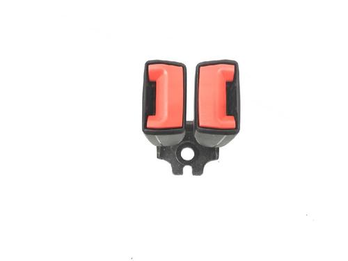 Used Seat buckle FORD FOCUS III Turnier 1.5 TDCi (120 hp) 13159758