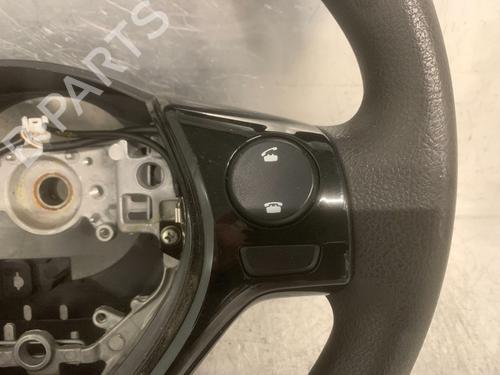 Steering wheel PEUGEOT 108 1.0 VTi | BP30193844C49 - Image 3