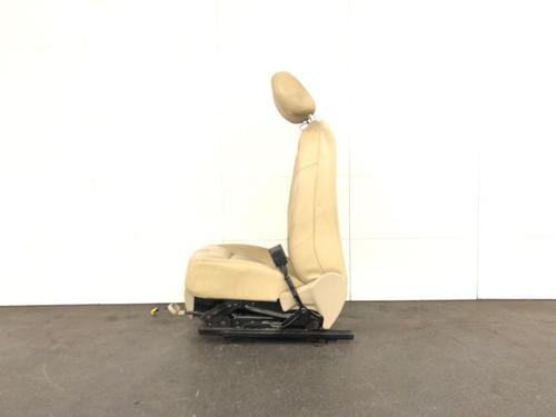 Right front seat AUDI Q3 (8UB, 8UG) 1.4 TSI | BP30538783C16 