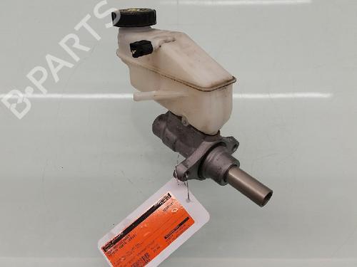 Used Brake master cylinder TOYOTA YARIS (_P9_) 1.33 VVT-i (NSP90_, NSP90R) (100 hp) 12472051