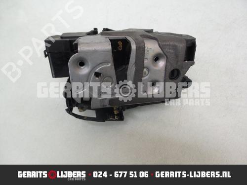 Used Front right lock FORD FIESTA VI (CB1, CCN) 1.25 (82 hp) 13156546