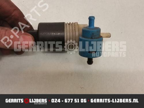 Used Washer pump Washer pump VW GOLF III (1H1) 1.4 (60 hp) 13155937 13155937