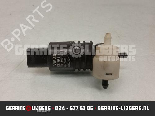 Used Washer pump Washer pump 13156078 13156078