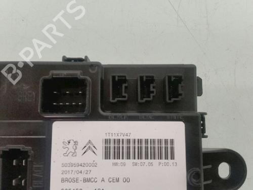 Electronic module PEUGEOT 3008 II SUV (MC_, MR_, MJ_, M4_) 1.6 BlueHDi 120 | BP12472742M83