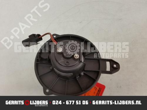 Varmeblæser AUDI A2 (8Z0) 1.2 TDI (61 hp) 12246000